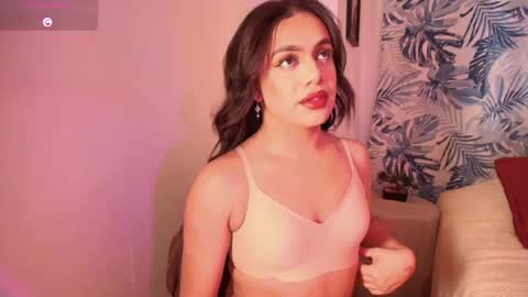 catalina online show from March 13, 11:24 am