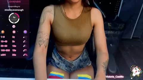 catalella_little_b online show from June 23, 8:04 pm