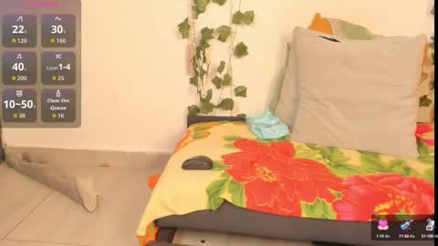 Snapshot of cataleya19__ chatting on October 6, 10:44 am cataleya19__ online show from October 6, 10:44 am