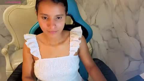 cataleya23_a online show from June 16, 8:13 pm
