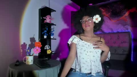 cataleyamoon_ online show from June 2, 8:00 pm