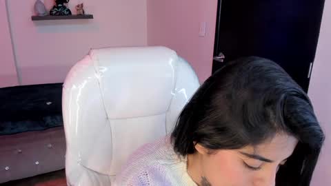 Snapshot of catalina_naughtyy chatting on February 26, 12:52 am Catalina online show from February 26, 12:52 am