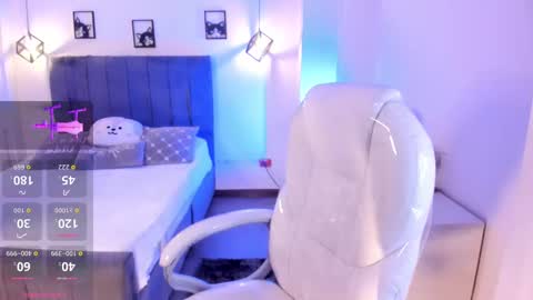 Snapshot of catalina_naughtyy chatting on September 19, 3:10 am Catalina online show from September 19, 3:10 am