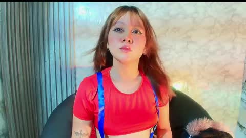 Catalina online show from April 19, 9:28 pm