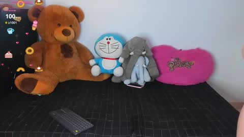 Catalina  online show from October 27, 10:54 pm