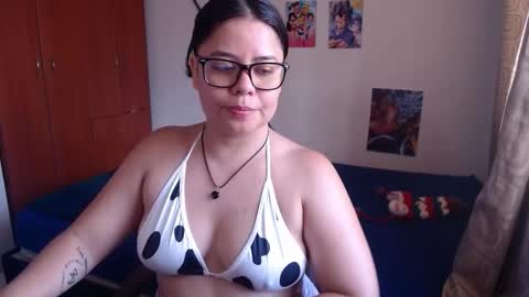 Snapshot of catalinaa_lovee chatting on September 30, 7:35 pm catalinaa_lovee online show from September 30, 7:35 pm