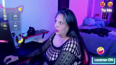 Snapshot of catboobs_ chatting on October 10, 6:19 am Mia online show from October 10, 6:19 am