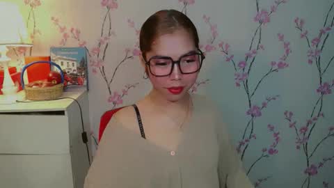 catherine_365 online show from November 14, 10:22 pm