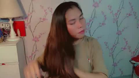 catherine_365 online show from October 2, 4:33 am