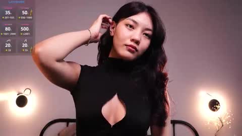 Lee online show from March 25, 4:36 pm