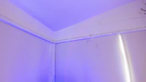 Catleya  online show from November 5, 8:33 pm