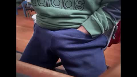 catmandoo21001 online show from March 1, 7:04 pm