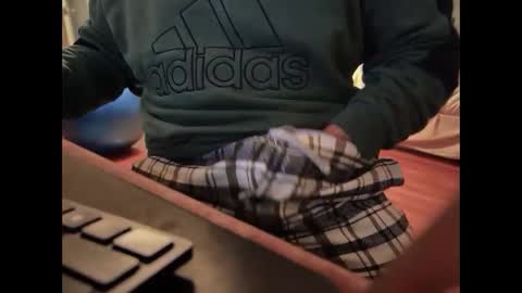 catmandoo21001 online show from January 13, 1:45 am