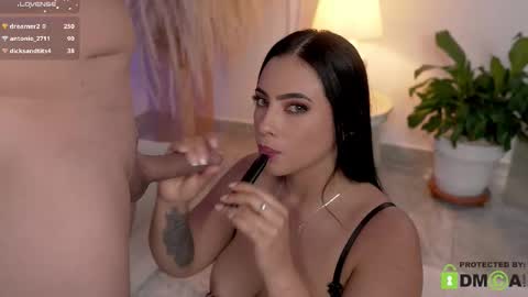 IG soycatrinaoficial online show from October 20, 7:52 pm