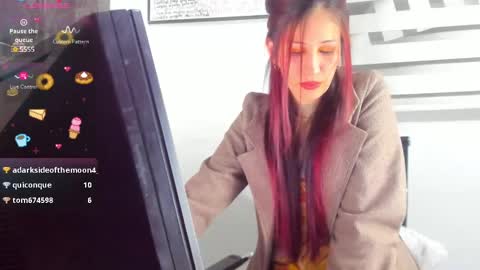 CATT EVANS online show from January 25, 3:51 am