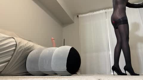 Snapshot of cd_pr1nc3ss chatting on November 1, 1:50 am cd_pr1nc3ss online show from November 1, 1:50 am