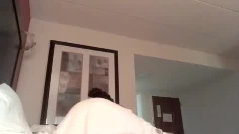 cece_vibez online show from December 4, 5:16 pm