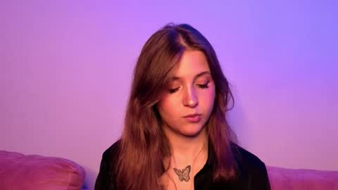 Lina  online show from September 28, 7:45 pm