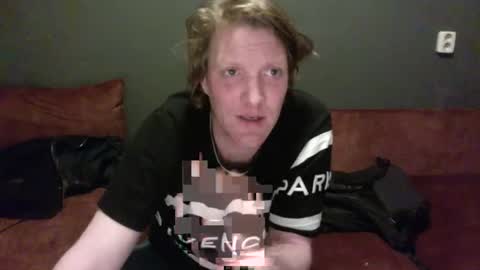 ceezeee online show from March 6, 3:05 am