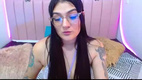 Snapshot of celesste_musk chatting on September 25, 2:07 am celesste_musk online show from September 25, 2:07 am
