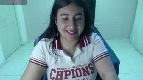 celeste817631 online show from May 13, 4:27 pm