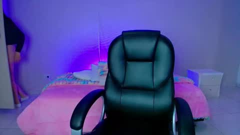 celesteeeuph online show from February 1, 7:22 pm