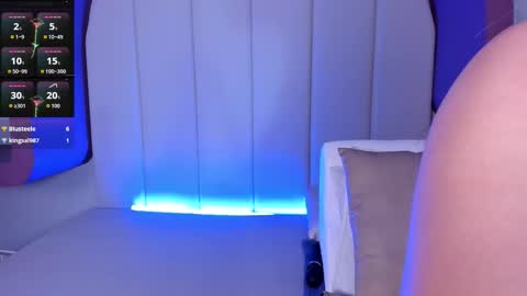 Snapshot of celestelewis_ chatting on September 27, 9:34 pm Celeste  online show from September 27, 9:34 pm