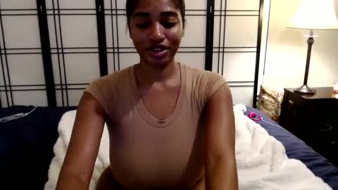 Snapshot of celinecostas chatting on December 16, 6:59 pm Celine Costas online show from December 16, 6:59 pm