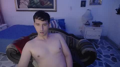 Snapshot of centurionjohnny chatting on December 10, 11:00 am centurionjohnny online show from December 10, 11:00 am