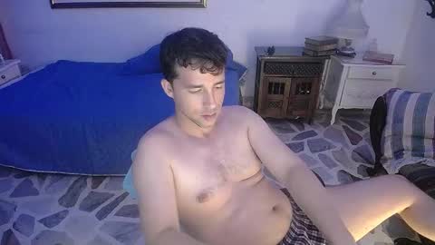 Snapshot of centurionjohnny chatting on December 6, 8:32 am centurionjohnny online show from December 6, 8:32 am