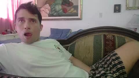 Snapshot of centurionjohnny chatting on December 4, 7:50 pm centurionjohnny online show from December 4, 7:50 pm