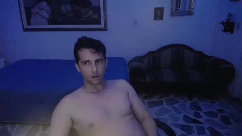 Snapshot of centurionjohnny chatting on December 16, 8:52 am centurionjohnny online show from December 16, 8:52 am