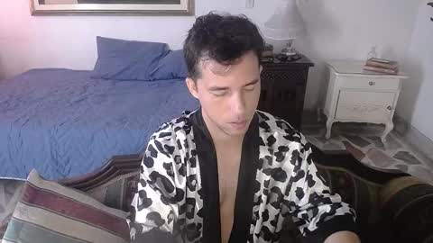 Snapshot of centurionjohnny chatting on December 3, 6:11 pm centurionjohnny online show from December 3, 6:11 pm