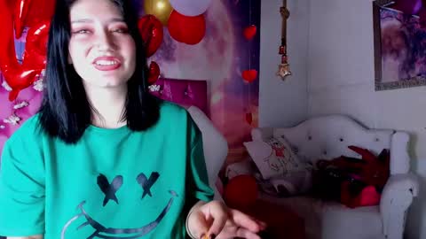 Snapshot of cerecita_02 chatting on February 15, 6:44 pm Cerecita online show from February 15, 6:44 pm