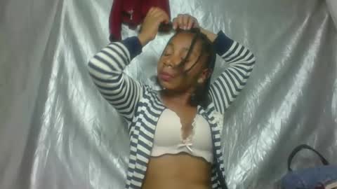 Snapshot of cettehot chatting on October 5, 1:41 pm cette soa online show from October 5, 1:41 pm