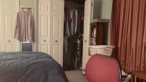 cfnmworkout1 online show from January 11, 1:22 am