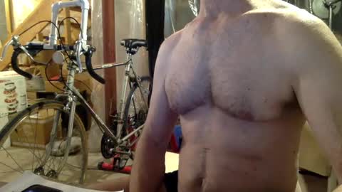 Snapshot of cfnmworkout1 chatting on October 19, 6:34 pm cfnmworkout1 online show from October 19, 6:34 pm