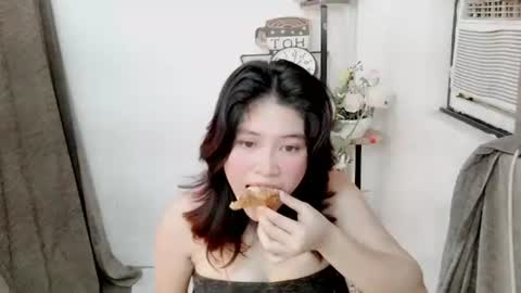 chakadal_xx online show from November 5, 12:45 am