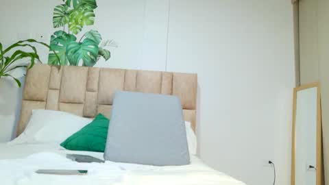 charlylatin online show from May 10, 5:58 am