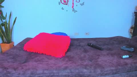 Snapshot of chanel_parker chatting on March 7, 4:45 am  Chanel Parker  online show from March 7, 4:45 am