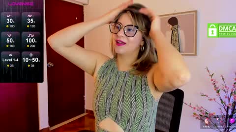 Snapshot of chanell_taylor_ chatting on February 7, 12:06 pm chanell online show from February 7, 12:06 pm