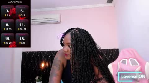 Chanel online show from November 6, 7:50 pm