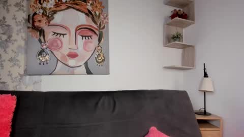 Snapshot of chantall_smith chatting on March 11, 4:40 pm   online show from March 11, 4:40 pm