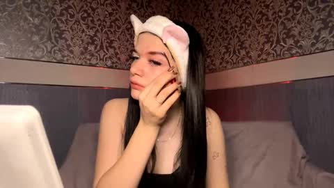 Kira online show from November 5, 10:17 am