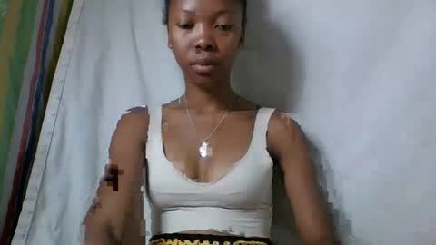 chariola0101 online show from February 2, 6:10 pm