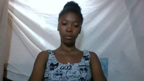 chariola0101 online show from February 23, 6:23 pm