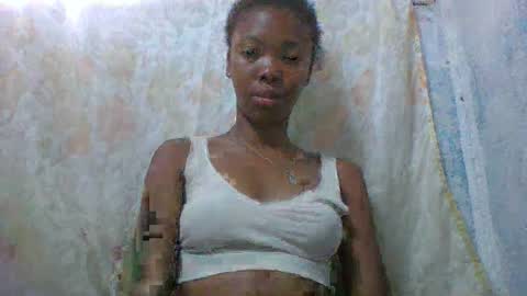 chariola0101 online show from February 9, 9:16 am