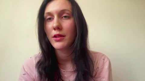 Emma online show from May 22, 5:09 pm