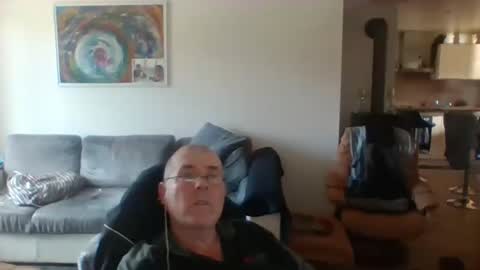 charles6064 online show from September 11, 12:39 pm