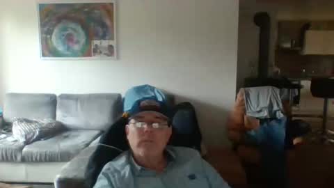 charles6064 online show from September 9, 10:48 am